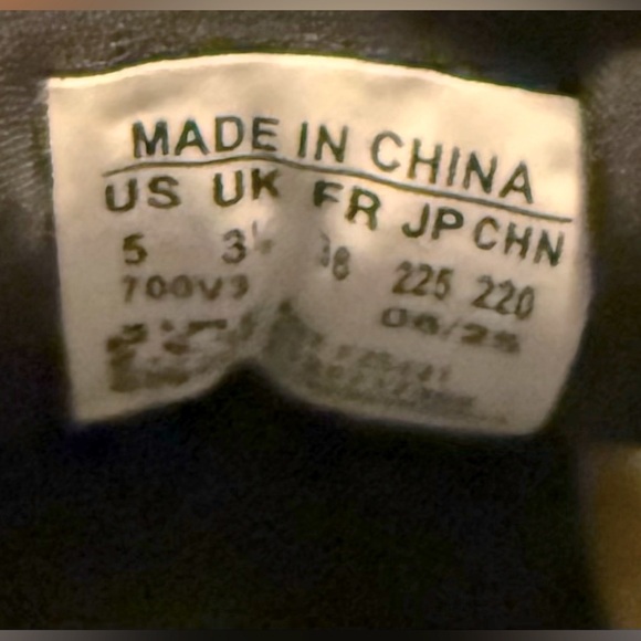 Cream and White Sneakers - Size 5 - Picture 4 of 11